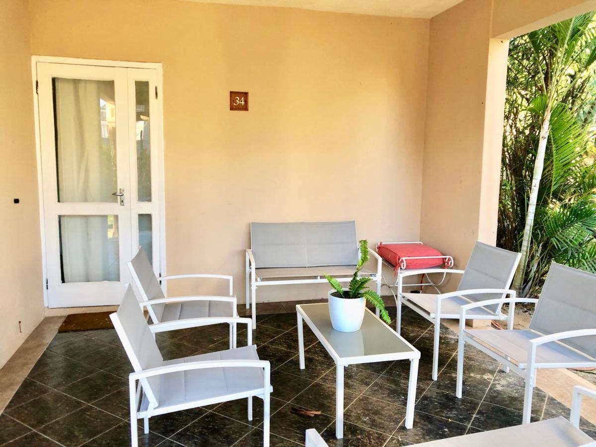 Beachfront Villa In A Beautiful And Secured Complex Flic-en-Flacq Eksteriør bilde