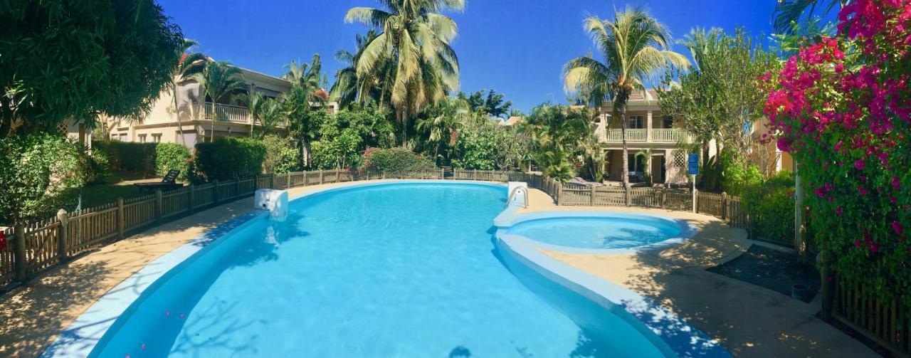 Beachfront Villa In A Beautiful And Secured Complex Flic-en-Flacq Eksteriør bilde